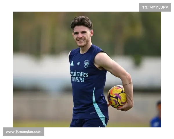 实况坎贝尔的辉煌历程与不朽影响力解析他为何被誉为足球传奇